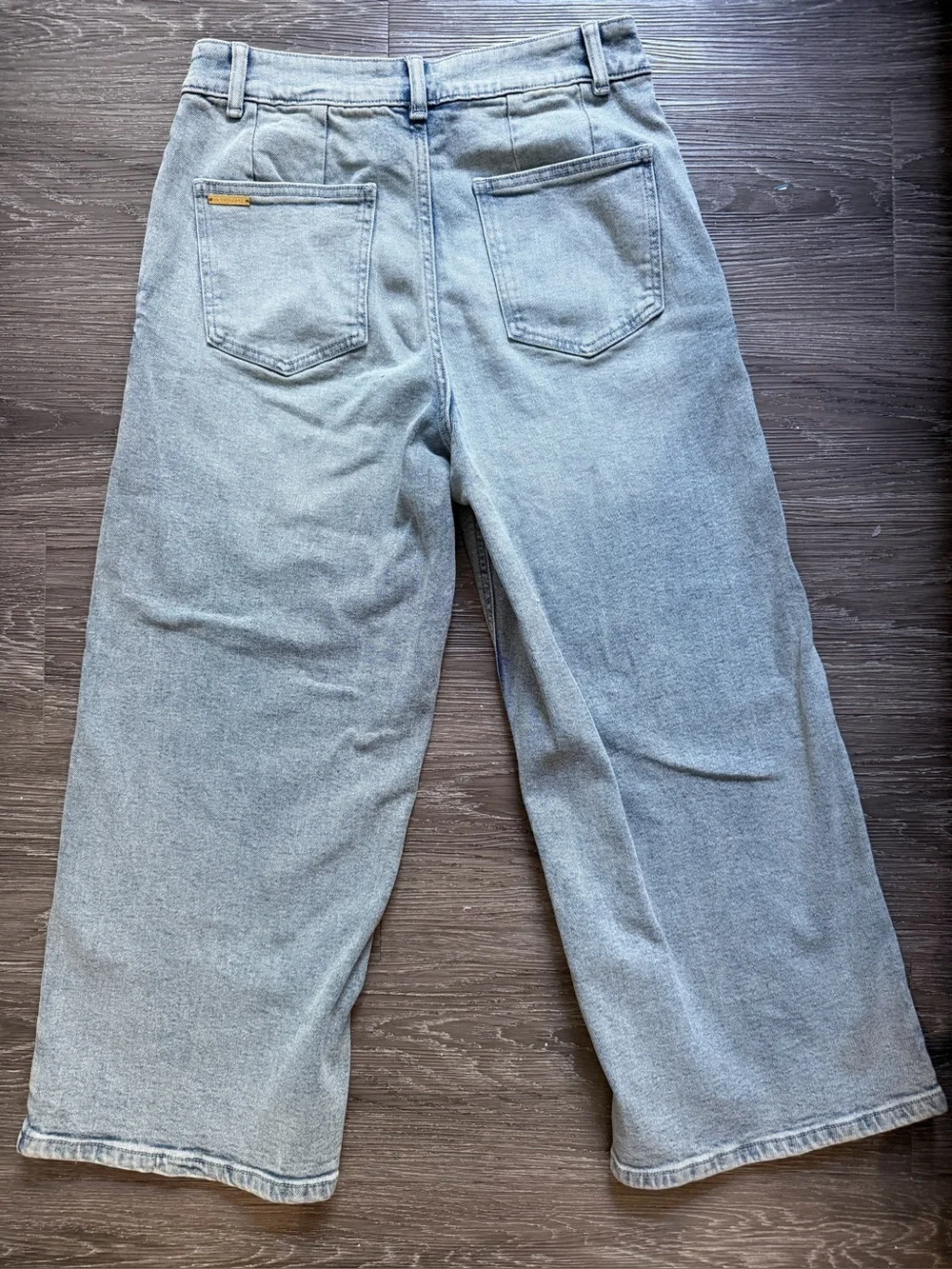 Michael Kors Carmen Crop Wide-Leg Jeans